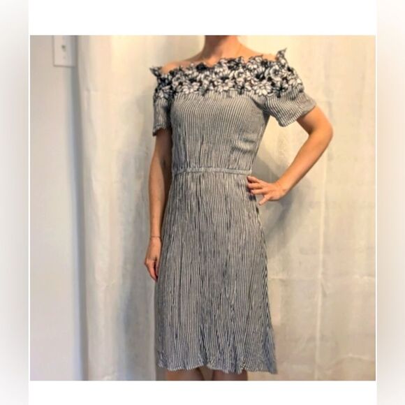 H&M Blue and white striped midi dress Size 8 - Picture 6 of 6